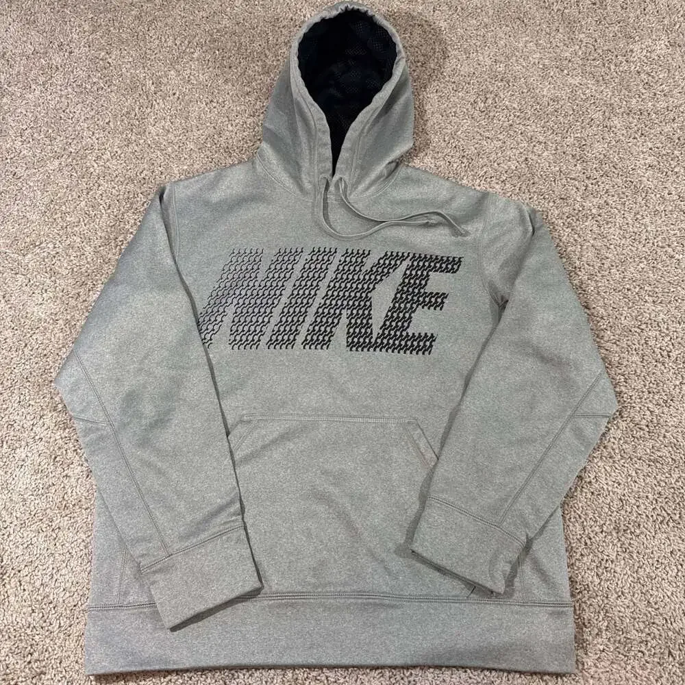 Nike Therma Fit Hoodie Mens Medium‎ Gray Pullover Training Sweatshirt EUC